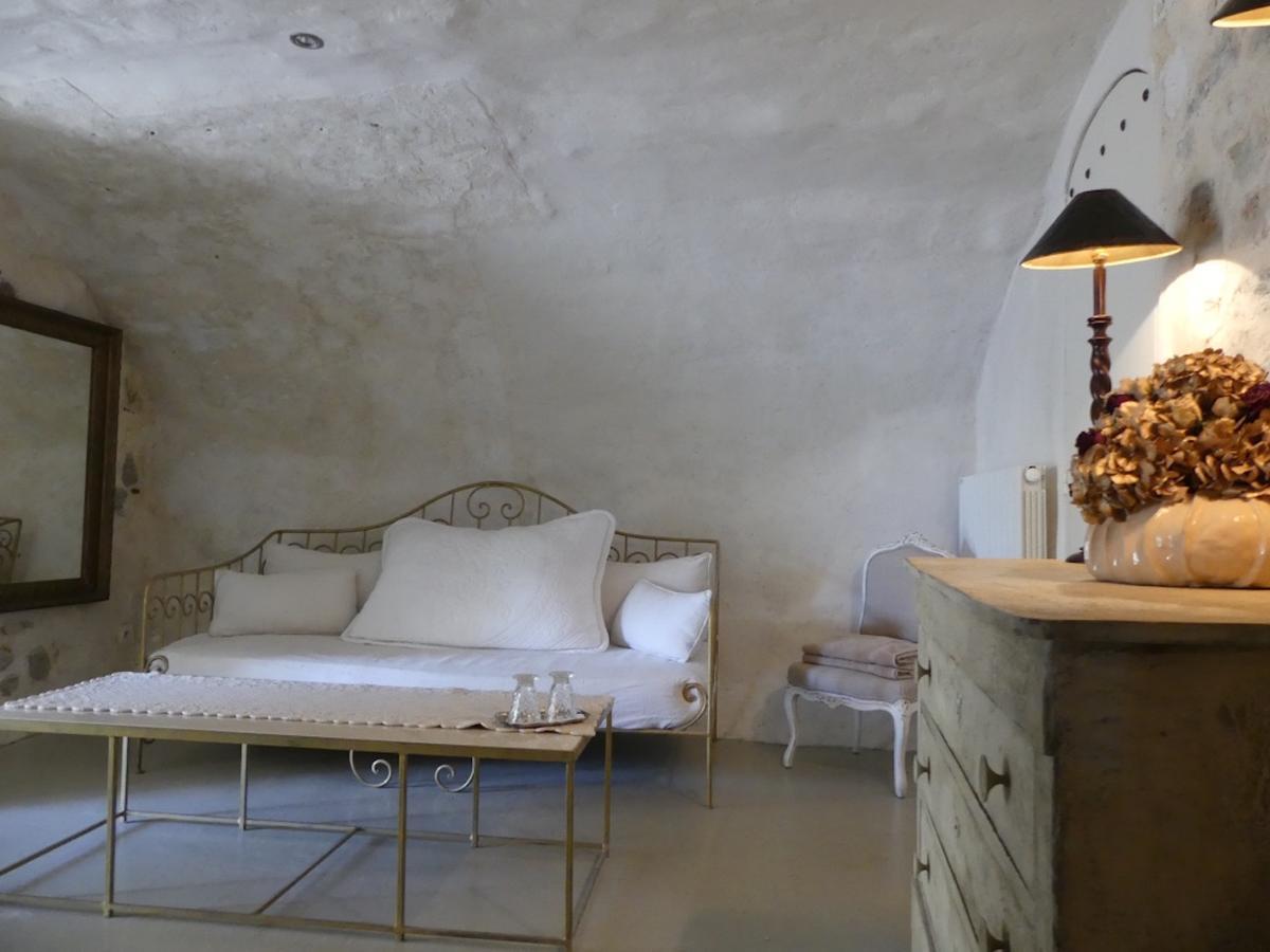 Les Vieux Murs Bed & Breakfast Montfort  Bagian luar foto